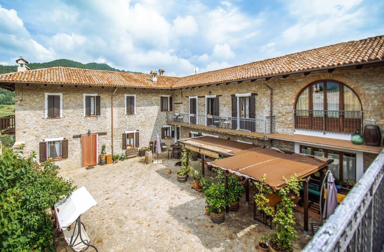 Agriturismo Tenuta San Giuseppe Cossano Belbo Eksteriør billede
