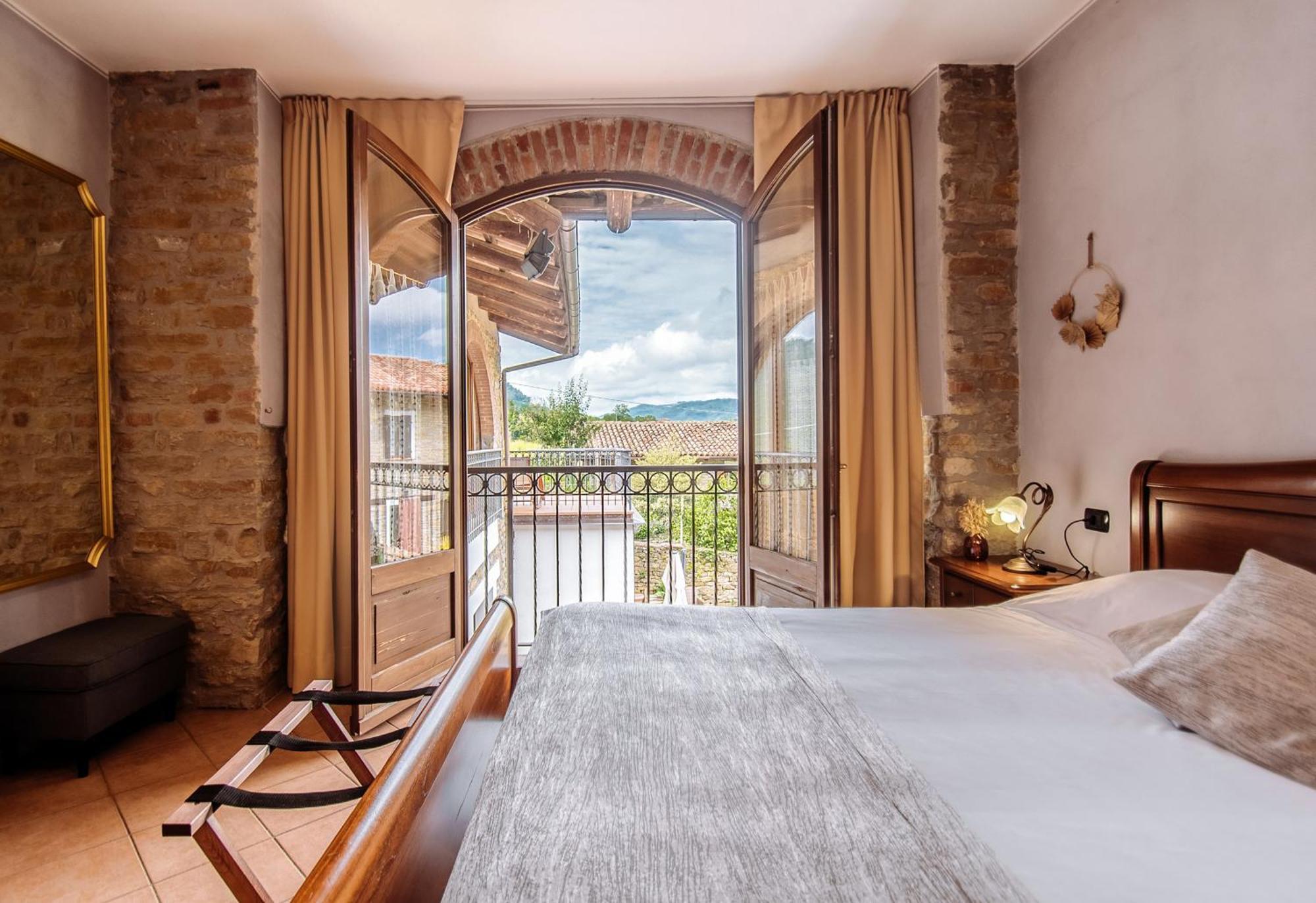 Agriturismo Tenuta San Giuseppe Cossano Belbo Eksteriør billede