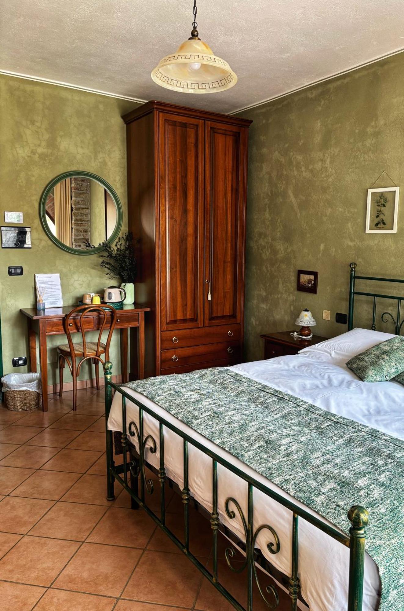Agriturismo Tenuta San Giuseppe Cossano Belbo Eksteriør billede