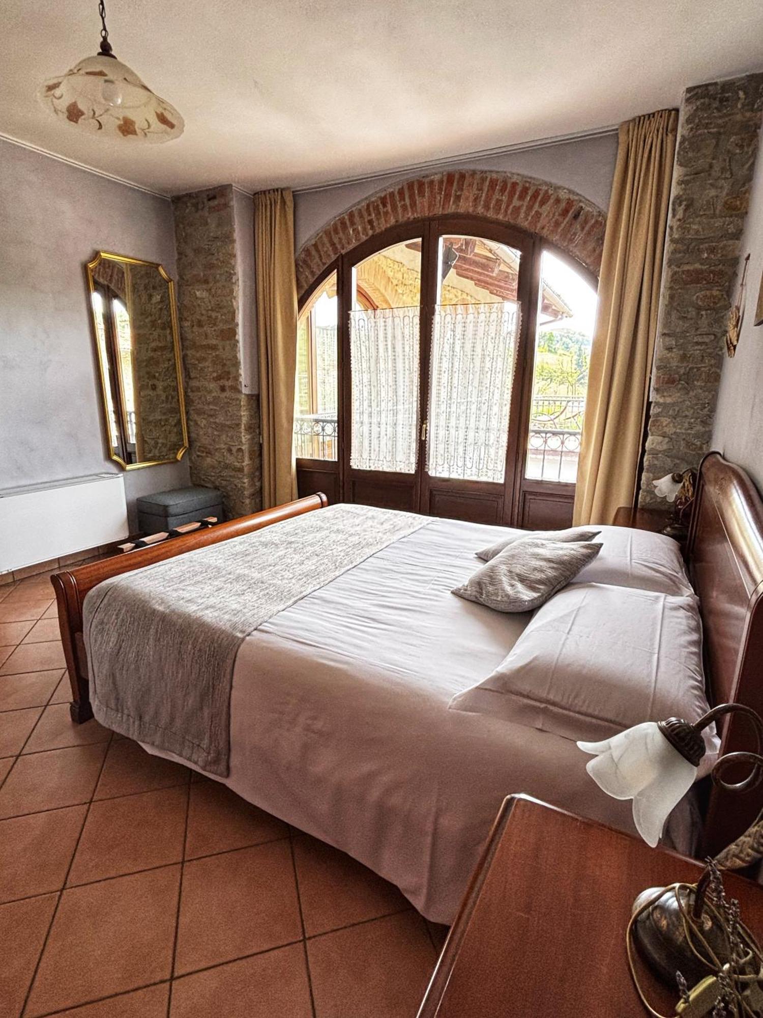 Agriturismo Tenuta San Giuseppe Cossano Belbo Eksteriør billede