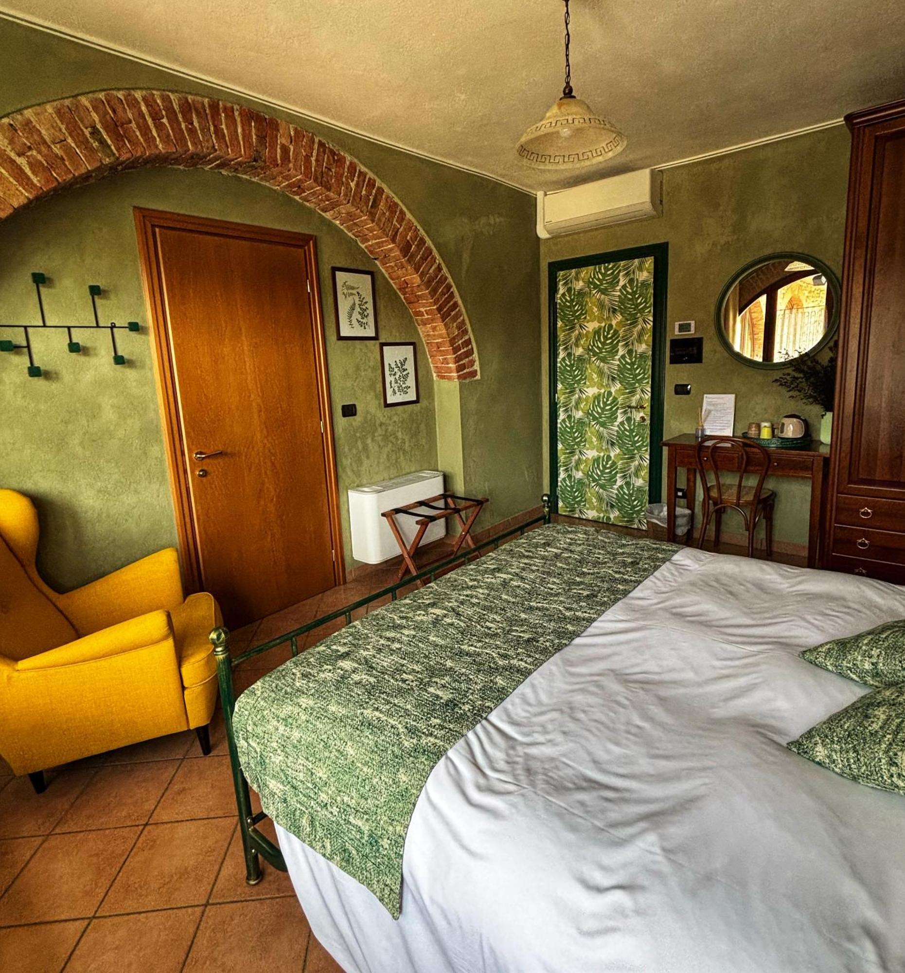 Agriturismo Tenuta San Giuseppe Cossano Belbo Eksteriør billede